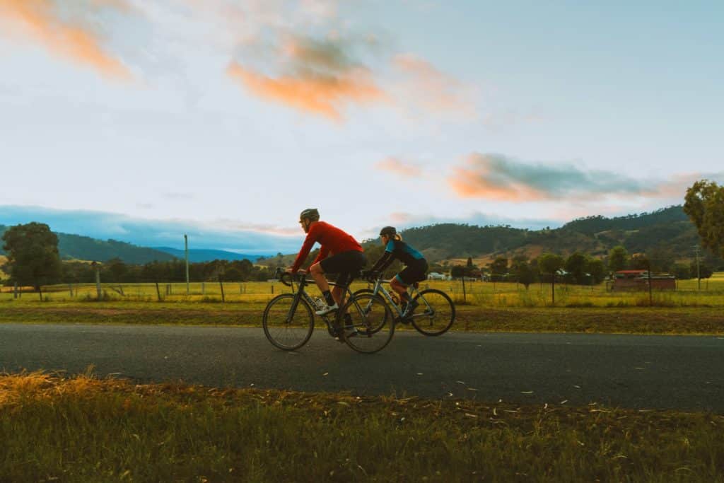 Cyclist on an early morning Snowy Valleys ride